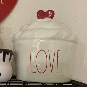 Valentine’s cupcake